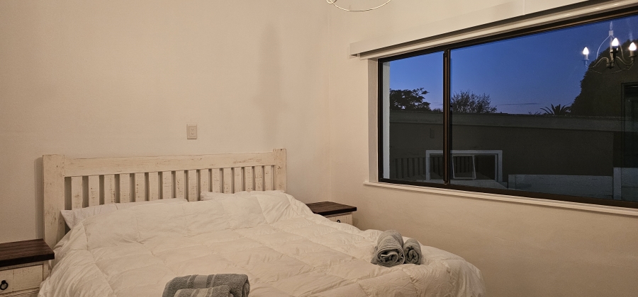 To Let 3 Bedroom Property for Rent in Middedorp Western Cape